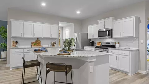 Kitchen - 7601 Yellow Jacket Rd, Odessa, TX 79765 photo 2 of 3