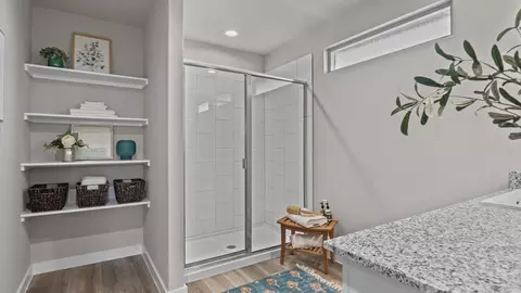 Bath - 7800 Harbinger St, Odessa, TX 79765 photo 4 of 4