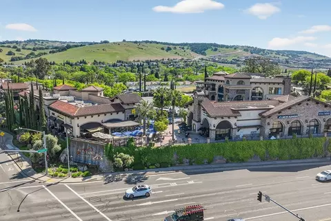 View/Area - 170 Lager Ct, Rescue, CA 95672 photo 1 of 3