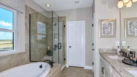 Bath - 10894 Eclipse St, Sarasota, FL 34241 photo 4 of 6