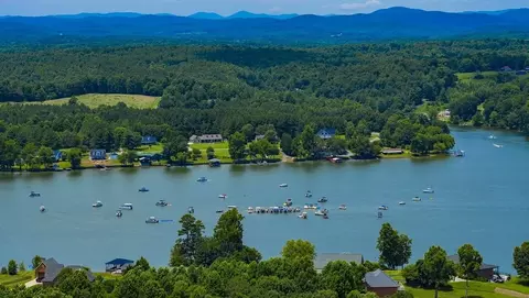 View/Area - 3704 Village Blvd NW, Conover, NC 28613 photo 11 of 12