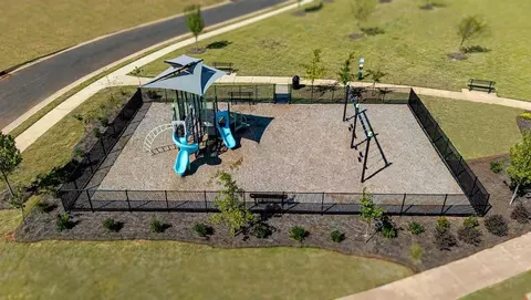 View/Area - 3704 Village Blvd NW, Conover, NC 28613 photo 5 of 12