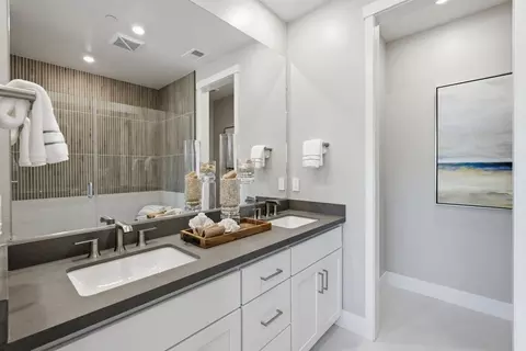Bath - 4014 Cascade Way, San Ramon, CA 94583 photo 4 of 5