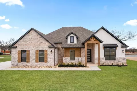 2201 Winter Creek Blvd, Blanchard, OK 73010