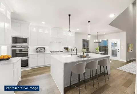 Kitchen - 3121 Miller Rd, Midlothian, TX 76065 photo 1 of 2