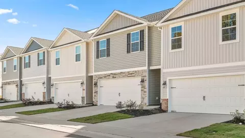 7066 Eclipse Trl, Whitsett, NC 27377