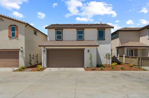 Exterior - 1095 Goffey Cir, Galt, CA 95632 photo 3 of 8