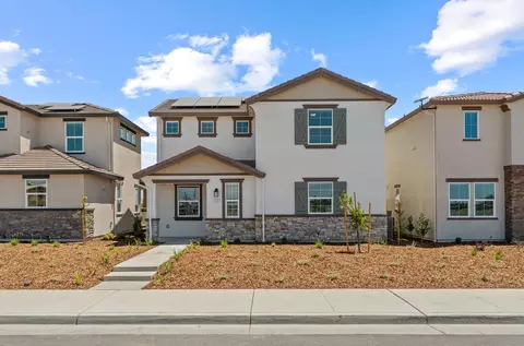 Exterior - 1095 Goffey Cir, Galt, CA 95632 photo 2 of 8