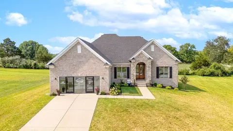 6635 Gibson Way, Crestwood, KY 40014