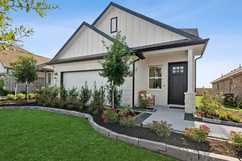 Exterior - 21515 Vineyard View Dr, Waller, TX 77484 photo 6 of 7
