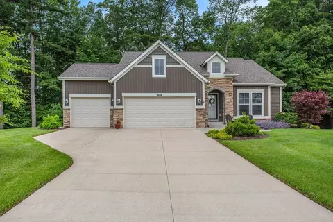 Exterior - Windway Drive, Grand Haven, MI 49417 photo 19 of 20