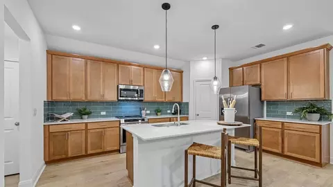 Kitchen - 2108 Ridge Runner Dr, Georgetown, TX 78628 photo 7 of 7