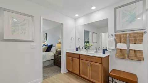 Bath - 2108 Ridge Runner Dr, Georgetown, TX 78628 photo 7 of 9