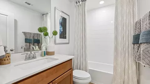 Bath - 2108 Ridge Runner Dr, Georgetown, TX 78628 photo 4 of 9