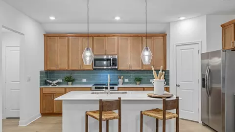 Kitchen - 2108 Ridge Runner Dr, Georgetown, TX 78628 photo 6 of 7