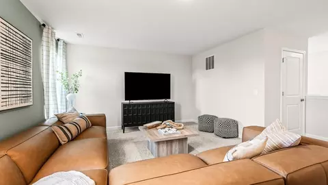 Living - 1944 Willoughby Ave, Springfield, OH 45503 photo 5 of 5