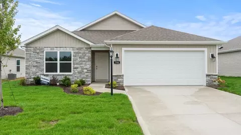 786 Chellberge Pass, New Haven, IN 46774