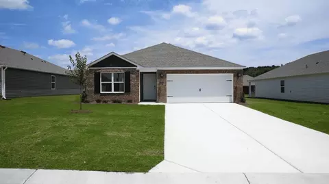 1720 Birch Bark Ln, Odenville, AL 35120