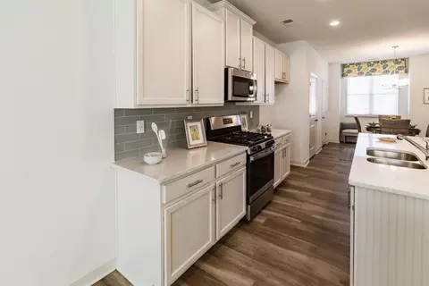 Kitchen - 4307 Abercorn Dr, Suffolk, VA 23435 photo 3 of 7