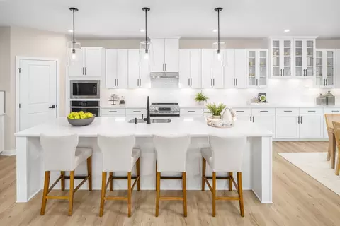 Kitchen - 343 Flying Eagle Dr, Commerce, GA 30549 photo 2 of 5