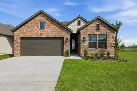 208 Ravenna Blvd, Justin, TX 76247