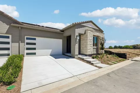 1039 Riverbend Dr, Brentwood, CA 94513