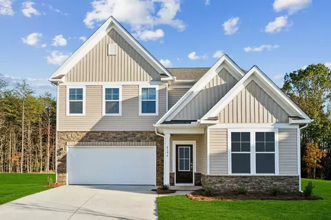 6407 Ludell Ln, Charlotte, NC 28215