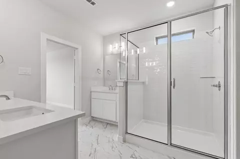 Bath - 6604 Denim Dr, Crowley, TX 76036 photo 9 of 13