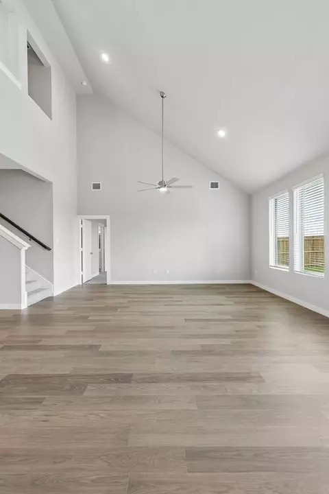 Living - 6604 Denim Dr, Crowley, TX 76036 photo 2 of 13