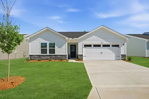 Exterior - 2068 April Dawn Trl, Thomson, GA 30824 photo 9 of 10