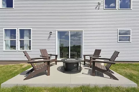 Exterior - 2068 April Dawn Trl, Thomson, GA 30824 photo 6 of 10