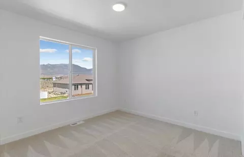 Bedroom - 4934 N Topaz Dr, Eagle Mountain, UT 84005 photo 3 of 5