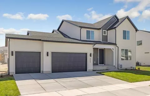Exterior - 4934 N Topaz Dr, Eagle Mountain, UT 84005 photo 3 of 3