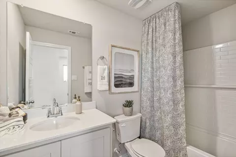 Bath - 356 Pasture Dr, Midlothian, TX 76065 photo 5 of 5