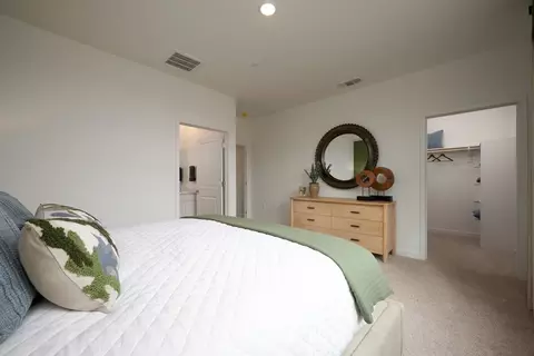 Bedroom - 208 Nadine St, Merced, CA 95341 photo 2 of 5
