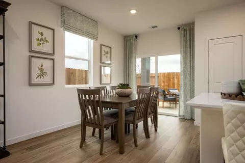 Dining - 208 Nadine St, Merced, CA 95341 photo 1 of 1