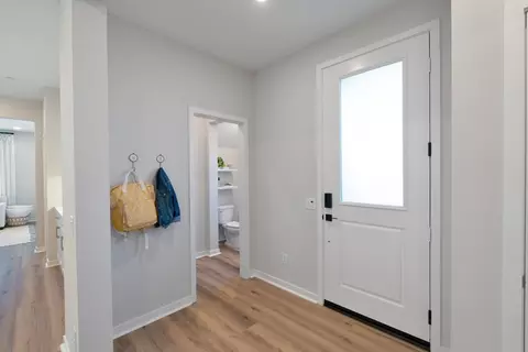 Entry Way - 3834 Savannah Ln, Piru, CA 93040 photo 3 of 3