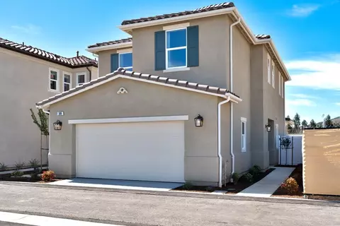 Exterior - 3834 Savannah Ln, Piru, CA 93040 photo 7 of 7