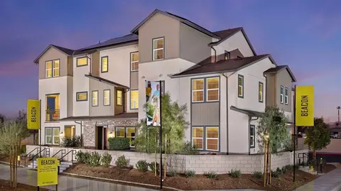 6065 Waterton Dr, Eastvale, CA 92880