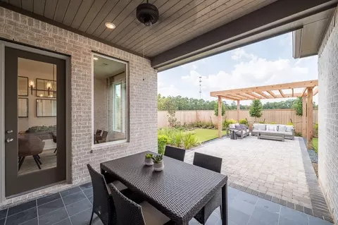 Exterior - 4683 Bridgewood Dr, Spring, TX 77386 photo 6 of 14