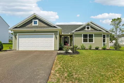 5877 Buchanan Dr, Mercersburg, PA 17236