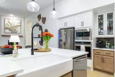 Kitchen - 4813 Triadic Ln, Prosper, TX 75078 photo 6 of 7