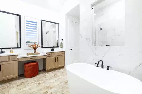 Bath - 4813 Triadic Ln, Prosper, TX 75078 photo 4 of 5
