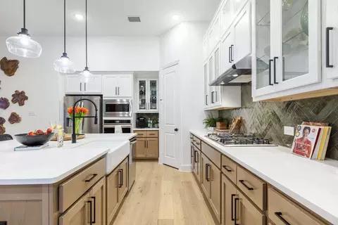 Kitchen - 4813 Triadic Ln, Prosper, TX 75078 photo 4 of 7