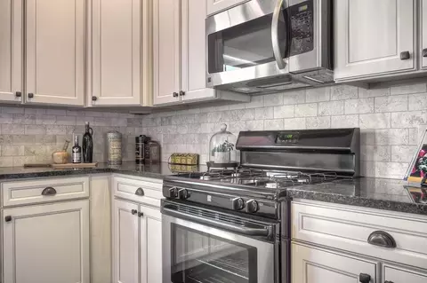 Kitchen - 5975 Copperleaf Trl, Portage, MI 49024 photo 1 of 3