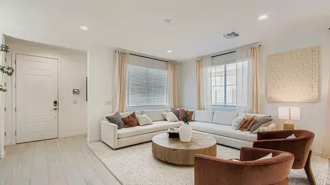 Living - 2947 N 97th Dr, Phoenix, AZ 85037 photo 1 of 1