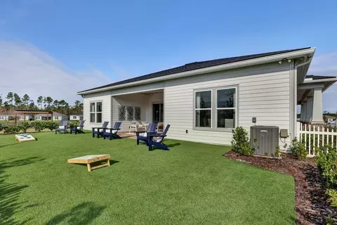 Exterior - 636 Knotted Birch Ave, Saint Augustine, FL 32092 photo 4 of 14