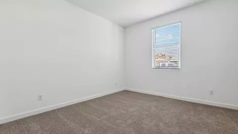 Bedroom - 2633 W Sentiero Ave, Apache Junction, AZ 85120 photo 3 of 16
