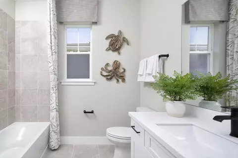 Bath - 18150 Wellspring Ct, Venice, FL 34293 photo 2 of 3