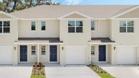 516 Prosecco Dr, Holly Hill, FL 32117